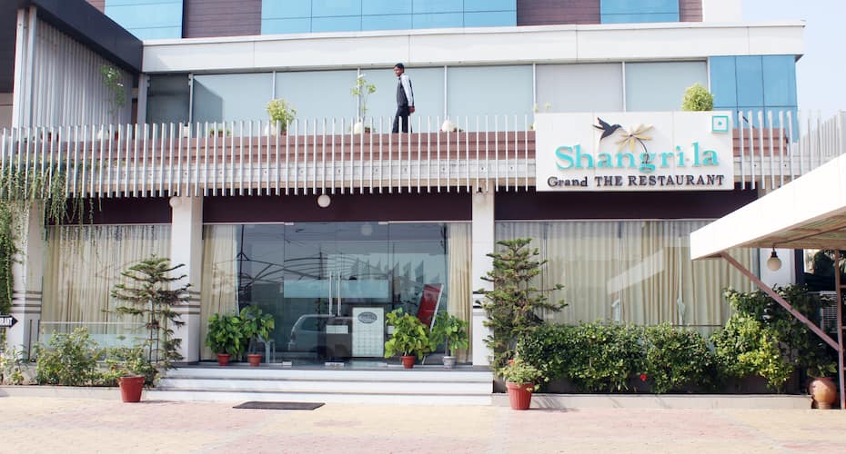 Shangri-La Grand The Hotel, Ahmedabad 2
